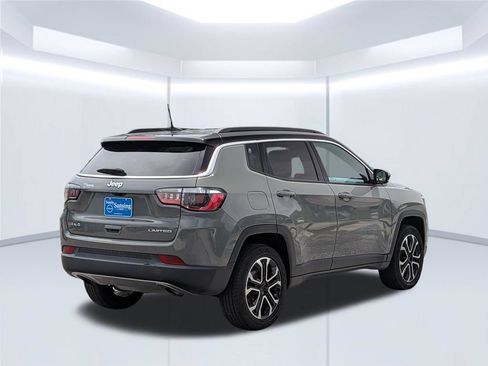 Used 2023 Jeep Compass Limited AWD/4WD image 6