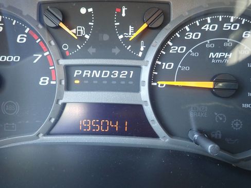 Used 2004 Chevrolet Colorado LS w/ Power Convenience Package RWD image 4