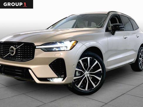 Used 2025 Volvo XC60 B5 Plus w/ Protection Package Premier AWD/4WD image 1
