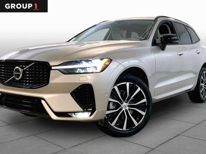 Used 2025 Volvo XC60 B5 Plus w/ Protection Package Premier