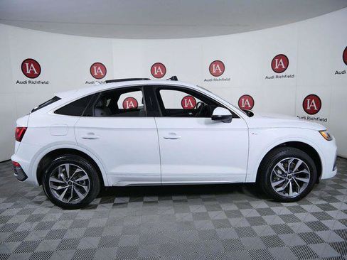 Used 2023 Audi Q5 2.0T Premium Plus w/ Premium Plus Package AWD/4WD image 9