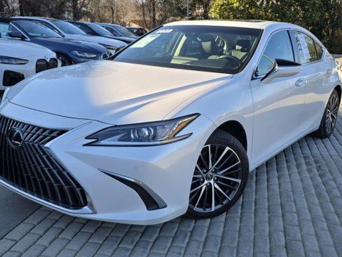 Used 2023 Lexus ES 350 w/ Premium Package image 1