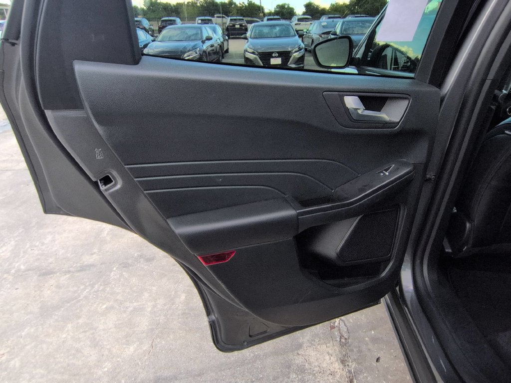 Used 2026 Ford Escape ST-Line AWD/4WD image 23