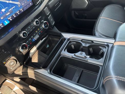 Used 2024 Ford F250 Platinum AWD/4WD image 20