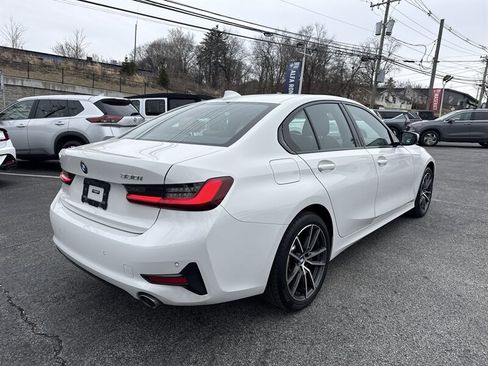 Used 2022 BMW 330i xDrive Sedan w/ Driving Assistance Package image 6