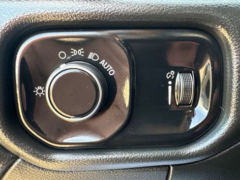 Used 2021 RAM 3500 Tradesman AWD/4WD image 18