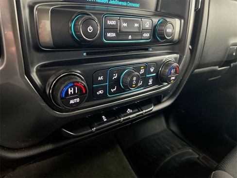Used 2017 Chevrolet Silverado 1500 LT w/ All Star Edition image 15