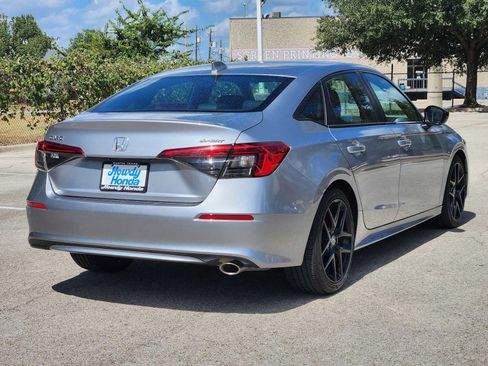 Used 2023 Honda Civic Sport image 6