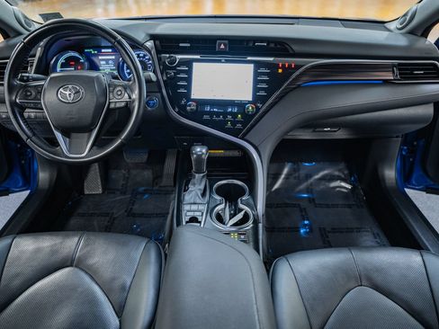 Used 2020 Toyota Camry XLE w/ Driver Assist Package FWD image 25
