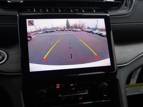 New 2025 Jeep Grand Cherokee Limited w/ Trailer Tow Package image 49