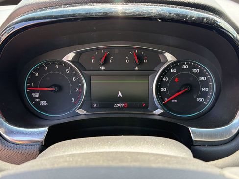 Used 2023 Chevrolet Traverse RS AWD/4WD image 22