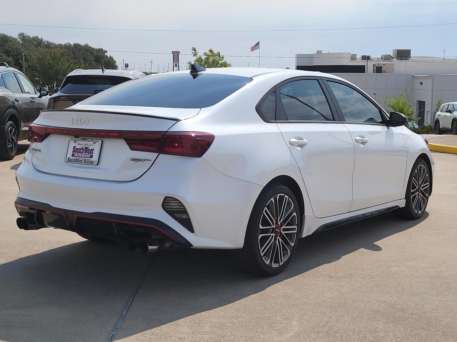 Used 2023 Kia Forte GT FWD image 5