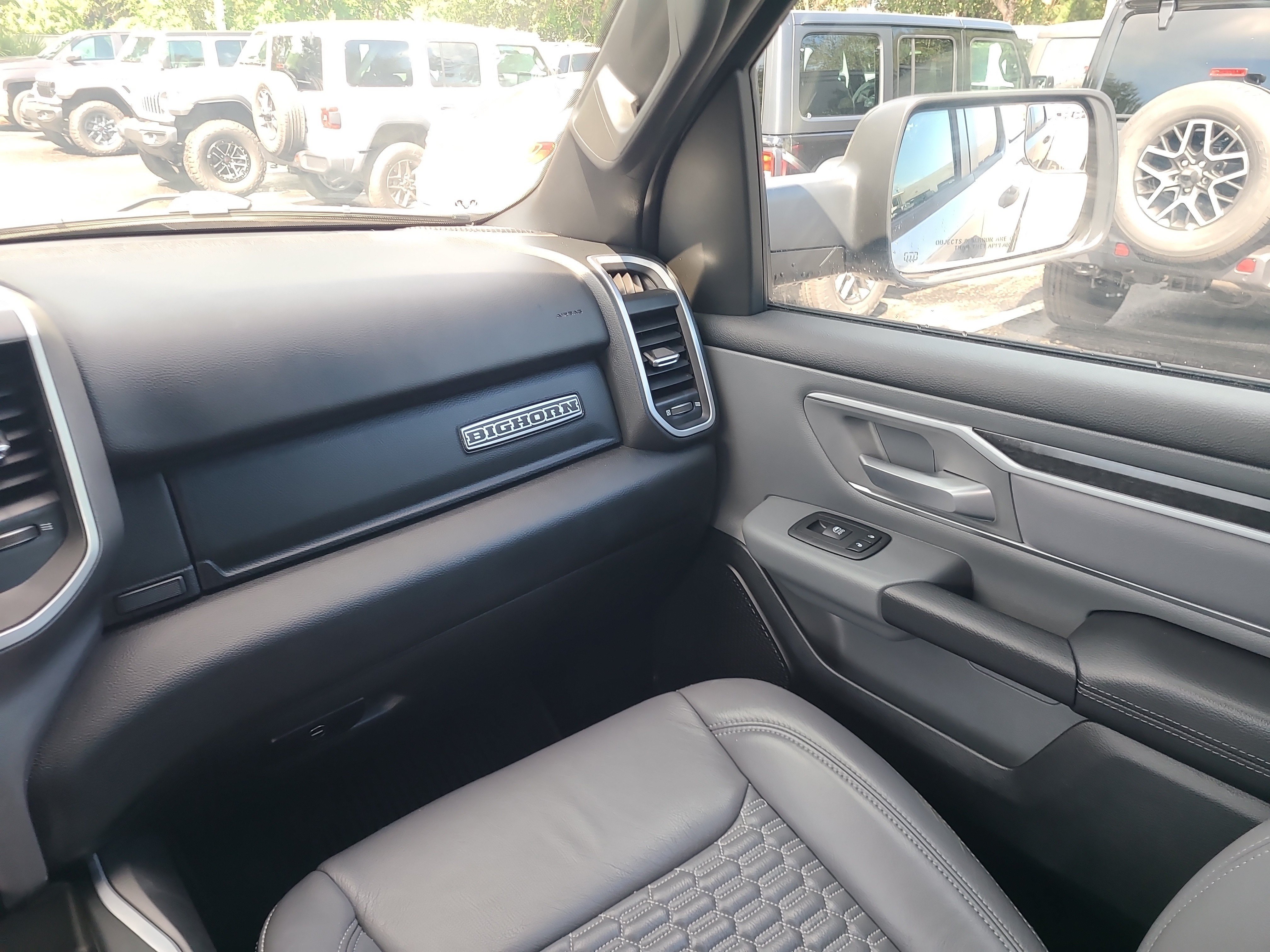 Used 2023 RAM 1500 Big Horn AWD/4WD image 17