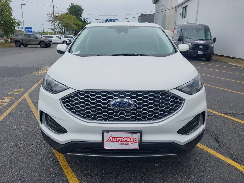 Certified 2024 Ford Edge SEL AWD/4WD image 3