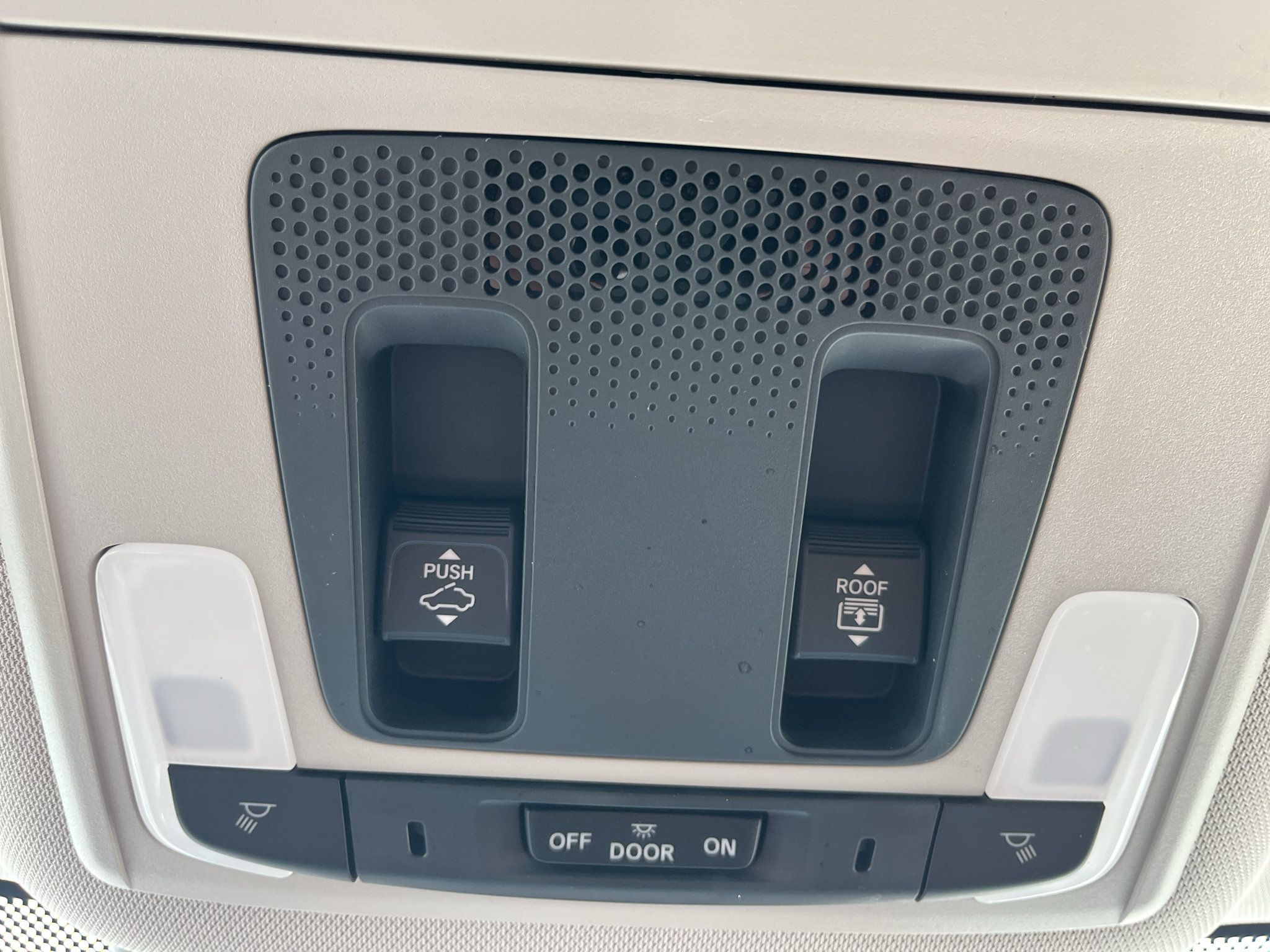 Used 2024 Honda Pilot Elite image 31