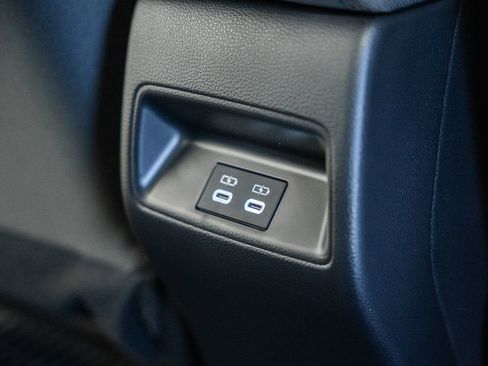 New 2026 Toyota Corolla LE image 28