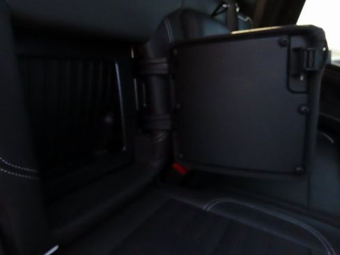 Used 2026 GMC Sierra 2500 AT4X image 13