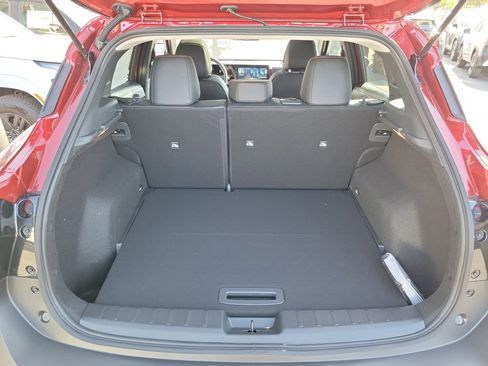 New 2026 Nissan Kicks SR w/ SR Premium Package FWD image 13
