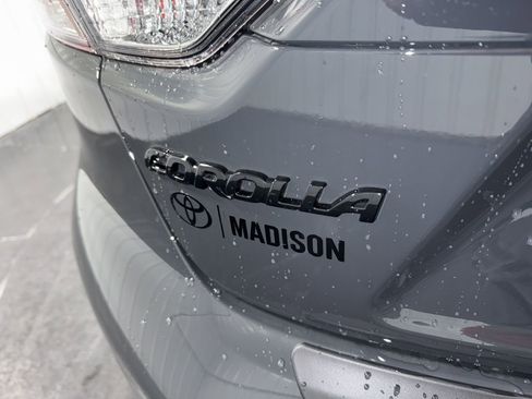 New 2026 Toyota Corolla SE w/ SE Package FWD image 33