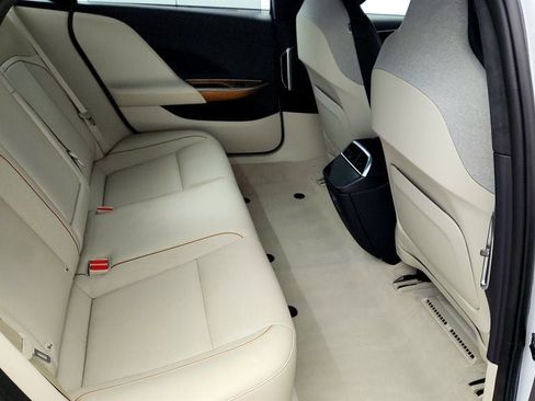 Used 2023 Lucid Air Touring image 23