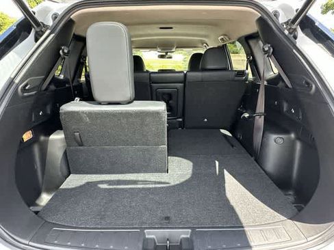 Used 2024 Mitsubishi Outlander SE AWD/4WD image 25