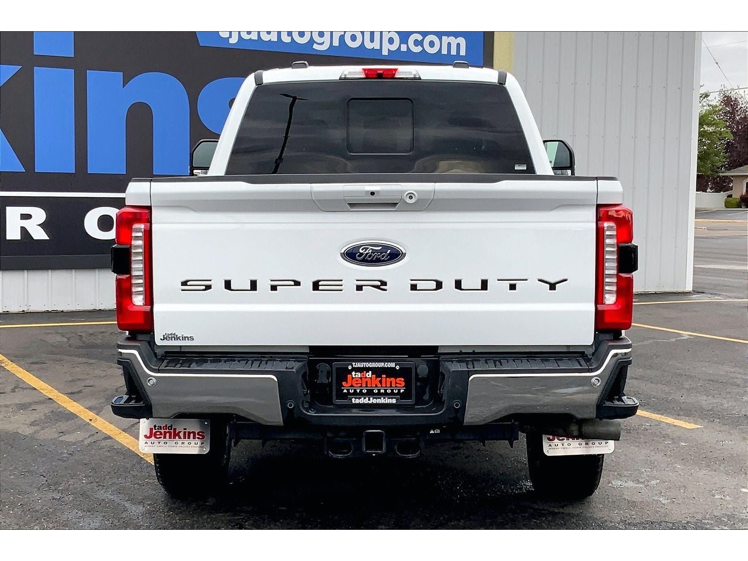 Used 2025 Ford F350 Lariat AWD/4WD image 4