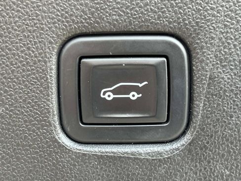 Used 2021 Chevrolet Blazer LT image 20