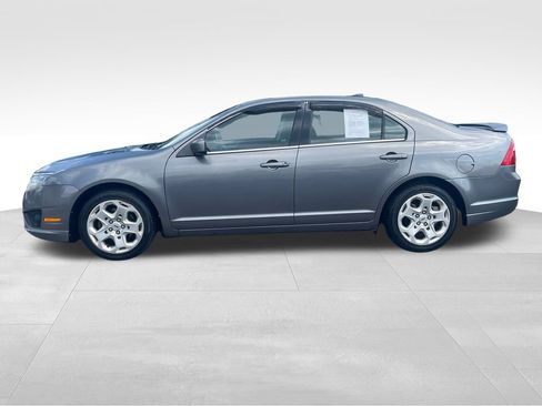 Used 2010 Ford Fusion SE FWD image 5
