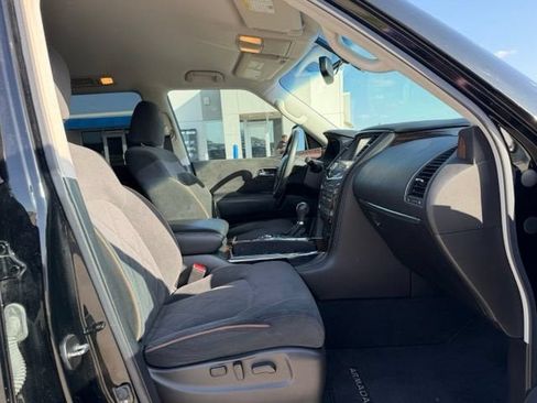 Used 2017 Nissan Armada SV w/ Driver Package RWD image 9
