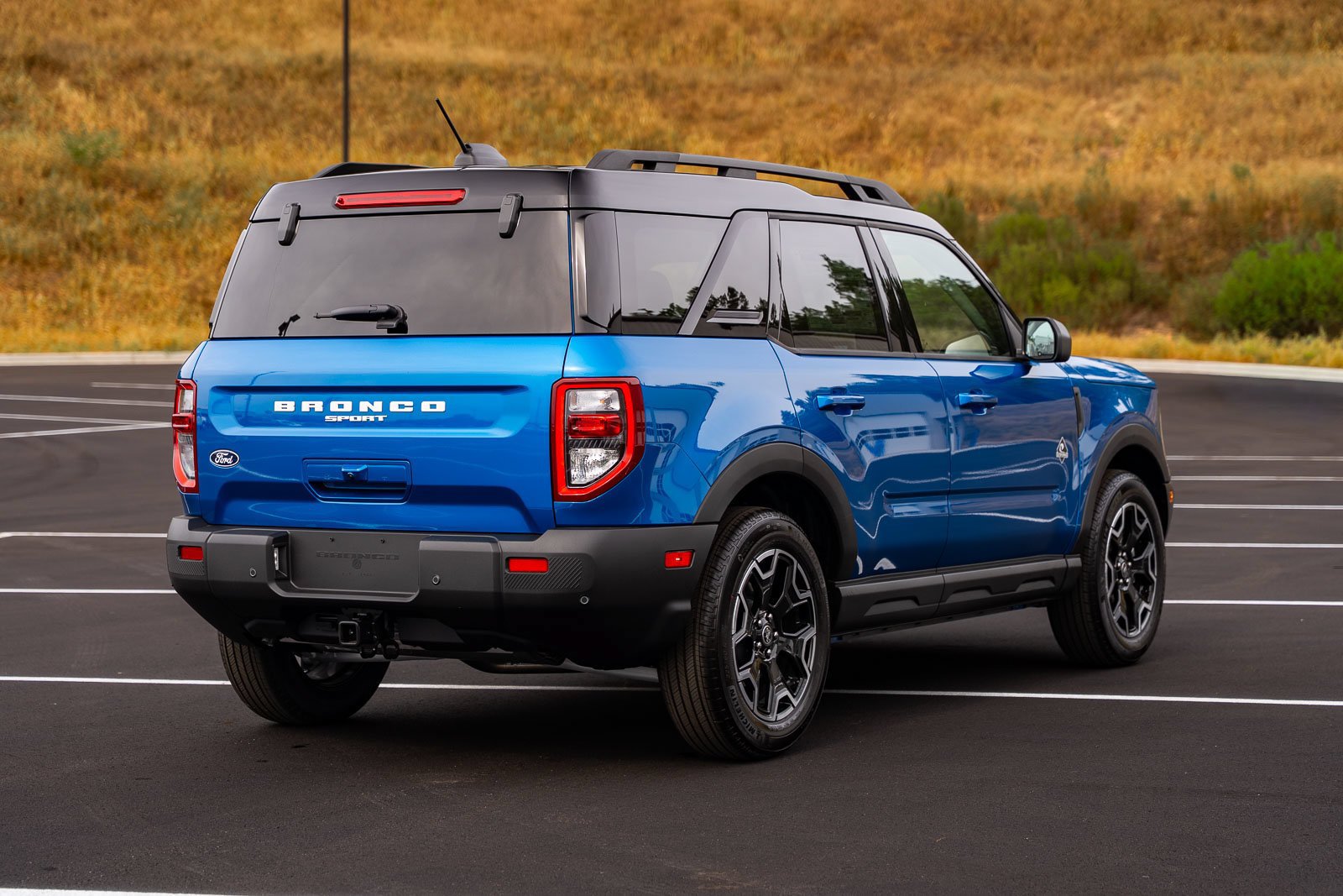 New 2026 Ford Bronco Sport Outer Banks AWD/4WD image 4