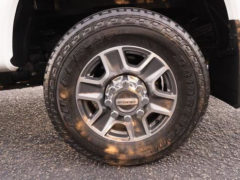 Used 2023 Ford F350 Lariat w/ Lariat Ultimate Package image 47