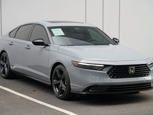Used 2023 Honda Accord Sport image 49