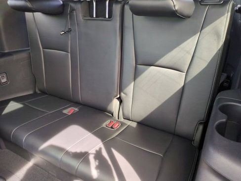 Used 2022 Toyota Highlander Platinum image 28