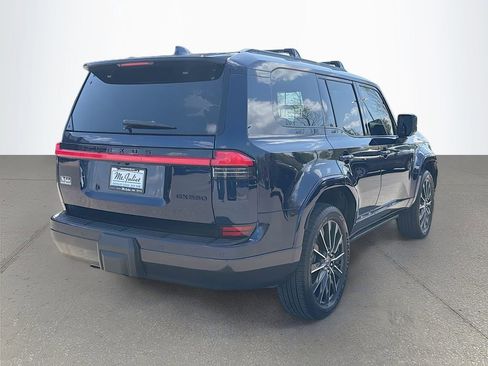 Used 2025 Lexus GX 550 w/ Accessory Package (2T) image 4