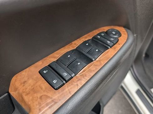 Used 2012 Buick Enclave Premium image 15