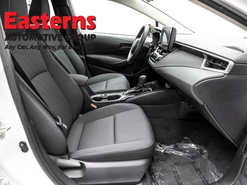 Used 2023 Toyota Corolla LE FWD image 23