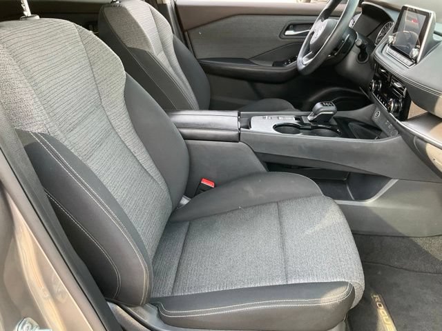 Used 2021 Nissan Rogue SV FWD image 19