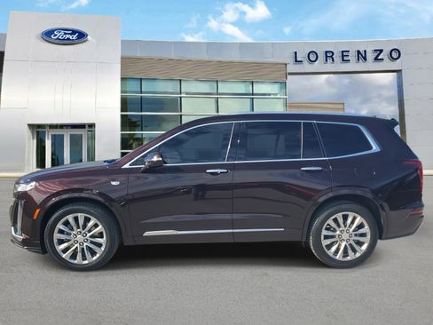 Used 2021 Cadillac XT6 Premium Luxury image 8