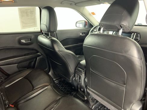 Used 2021 Jeep Compass Latitude image 24