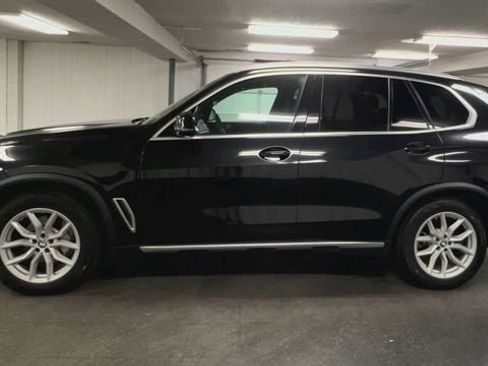 Used 2019 BMW X5 xDrive40i w/ Convenience Package AWD/4WD image 5