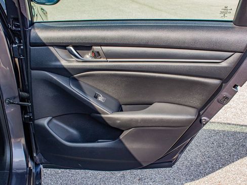Used 2020 Honda Accord LX image 19