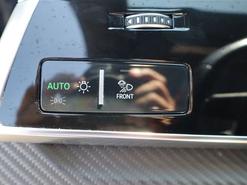 Used 2021 Audi RS Q8 w/ Carbon Optic Package AWD/4WD image 15