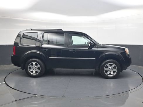 Used 2011 Honda Pilot Touring image 3