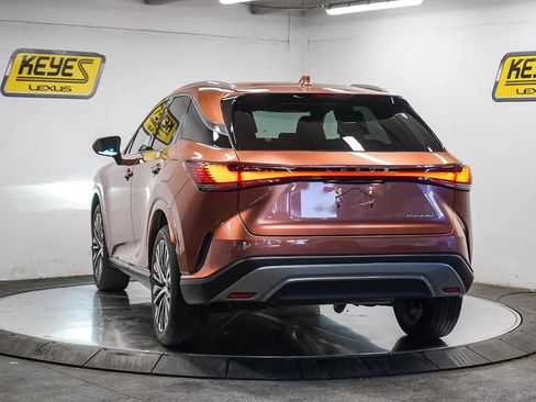 Used 2023 Lexus RX 350 Premium Plus image 2