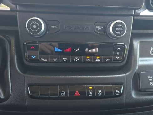 Used 2025 RAM ProMaster 2500 w/ Crew Van Package FWD image 15