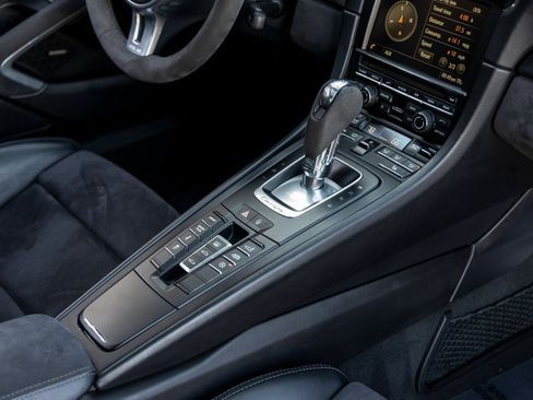 Certified 2016 Porsche 911 Carrera GTS image 43