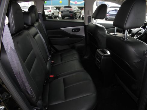 Certified 2023 Nissan Murano SV w/ SV Midnight Edition Package image 27