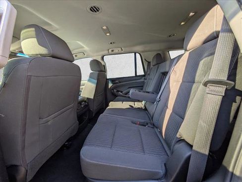 Used 2017 Chevrolet Tahoe LS image 22