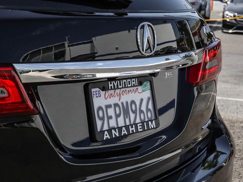 Used 2019 Acura MDX w/ Advance Package AWD/4WD image 12