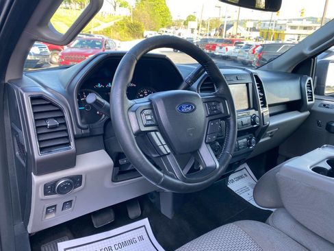 Used 2019 Ford F150 XLT w/ Equipment Group 302A Luxury image 10